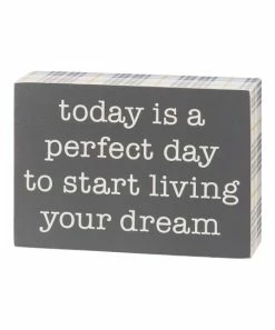 Primitives by Kathy | Black & White 'Start Living Your Dream' Box Sign